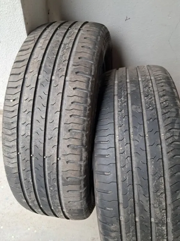 4 ks letní pneu Continental 215/55 R17 V