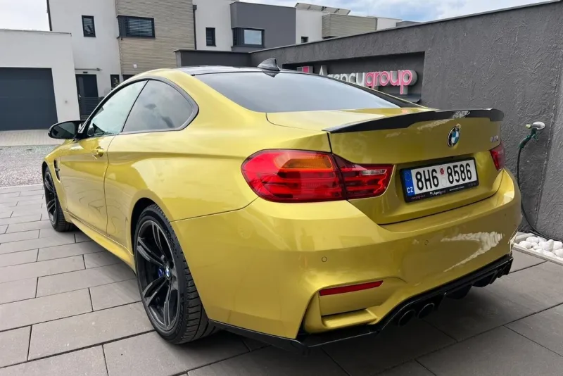 BMW M4, EU VERZE, NEHAVAROVANÉ, ZÁRUKA