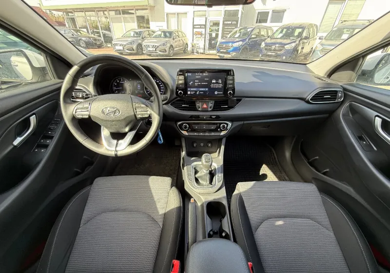Hyundai i30 1,5 CVVT 80 kW Comfort DPH 1. maj ČR
