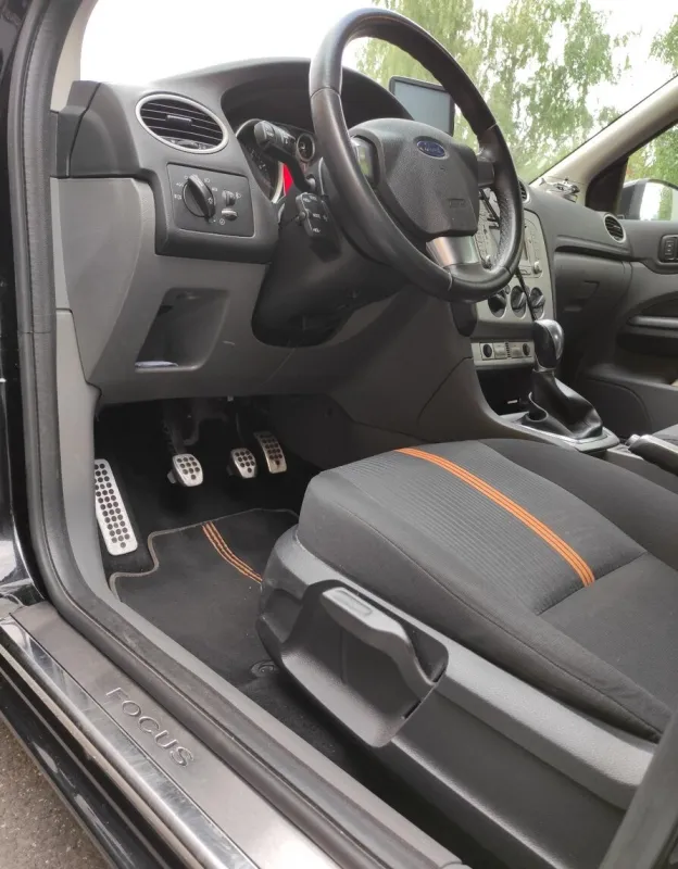Prodej Ford Focus 1.6 Viva