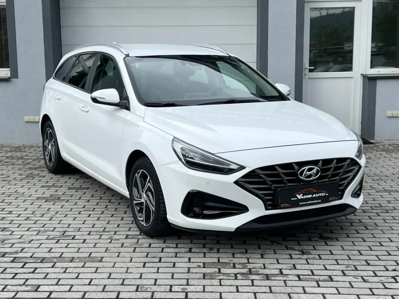 Hyundai i30 1.6 CRDI SMART ČR NOVÉ