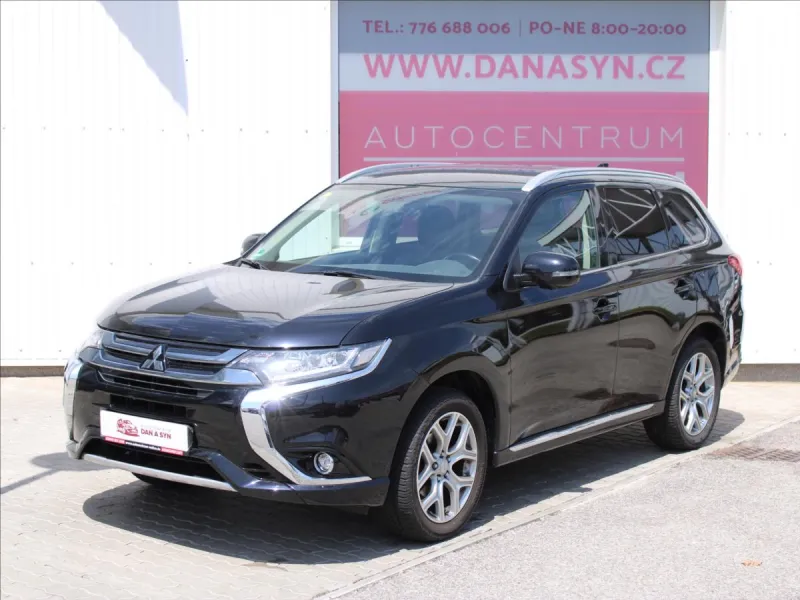 Mitsubishi Outlander 2,0 i Plus 4x4 Hybrid