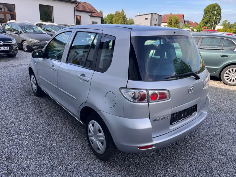 Mazda 2 1.4 i Klima