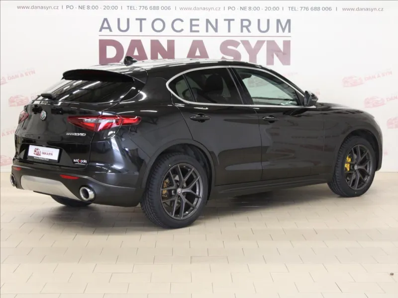 Alfa Romeo Stelvio 2,0 TBi 280k Q4 Kůže Led
