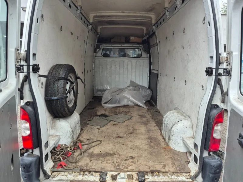 Renault Master 2.5dci poGO MOTORU