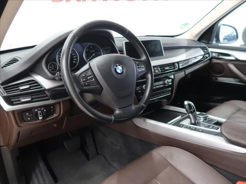 BMW X5 2,0 xDrive25d Steptronic 7míst
