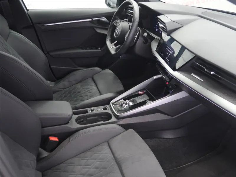 Audi RS 3 2,5 RS3 Sportback quattro, TOP