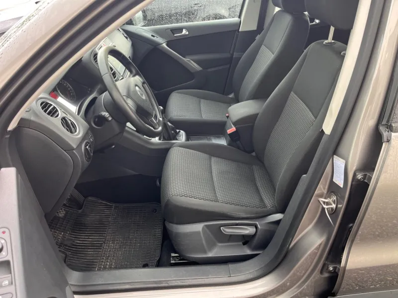 Volkswagen Tiguan 2.0 TDI 4Motion Velmi pěkný