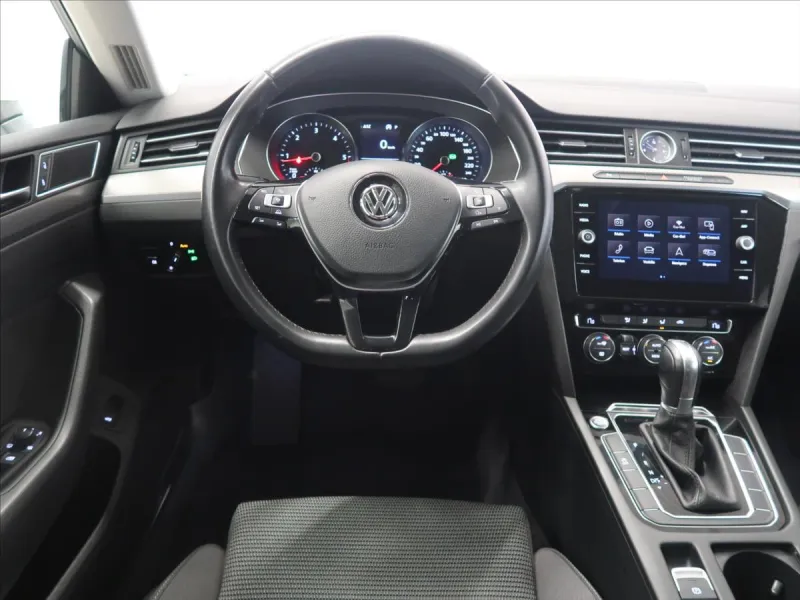 Volkswagen Arteon 2,0 TDI DSG, CZ