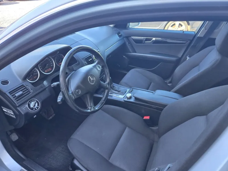 Mercedes-Benz Třídy C 2.2 CDI