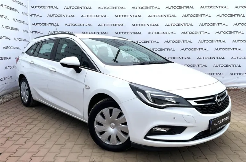 Opel Astra 1,6 CDTi.81kw.ČR.1.maj.
