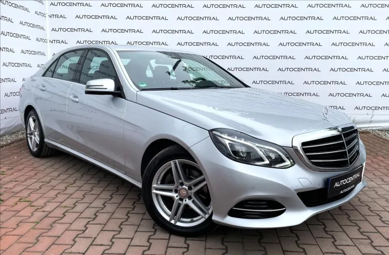 Mercedes-Benz Třídy E 220 Bluetec,125kW,serv.kn.