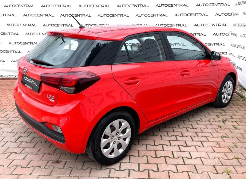 Hyundai i20 1,2 i,!40tkm!Po servisu,STK 4/27