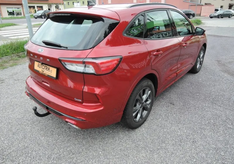 Ford Kuga, 1,5 Aut. ST Line 4x4 DPH, 27 000 km