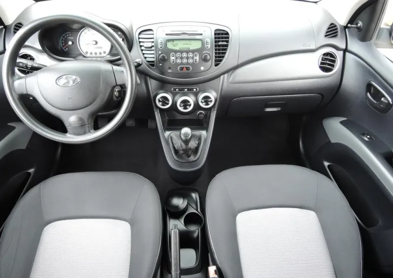 Hyundai i10, 1,1 Cool 1.maj.Servis