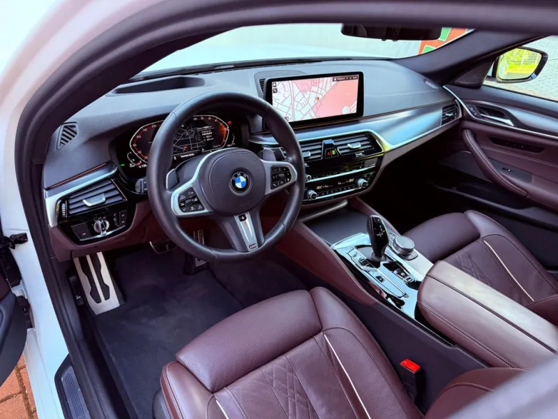 BMW 540d xDrive, Laser, ČR, Serviska