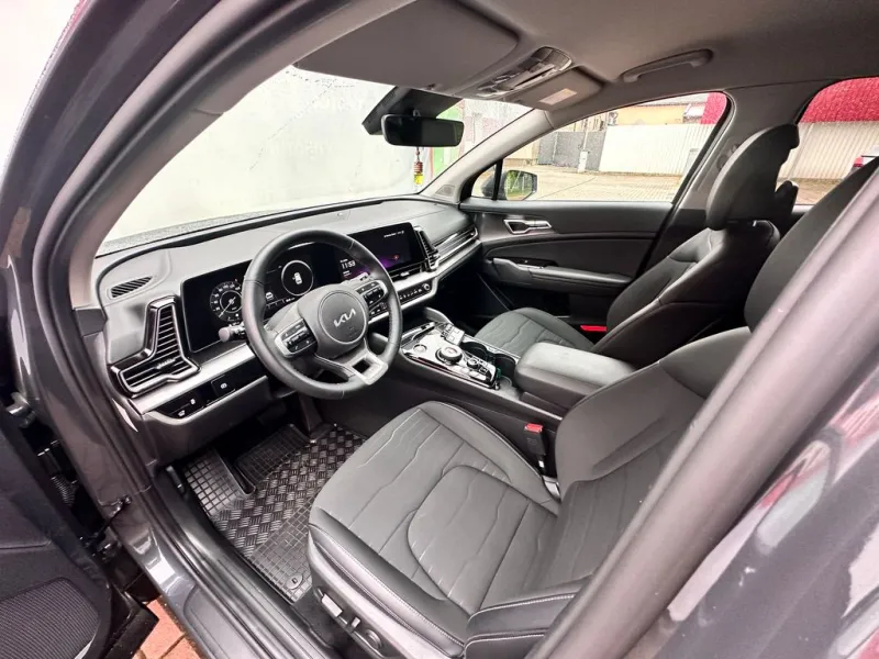 Kia Sportage 1.6 T-GDi MHEV TOP 4X4 DCT7, ČR, 1.Maj, 12tkm