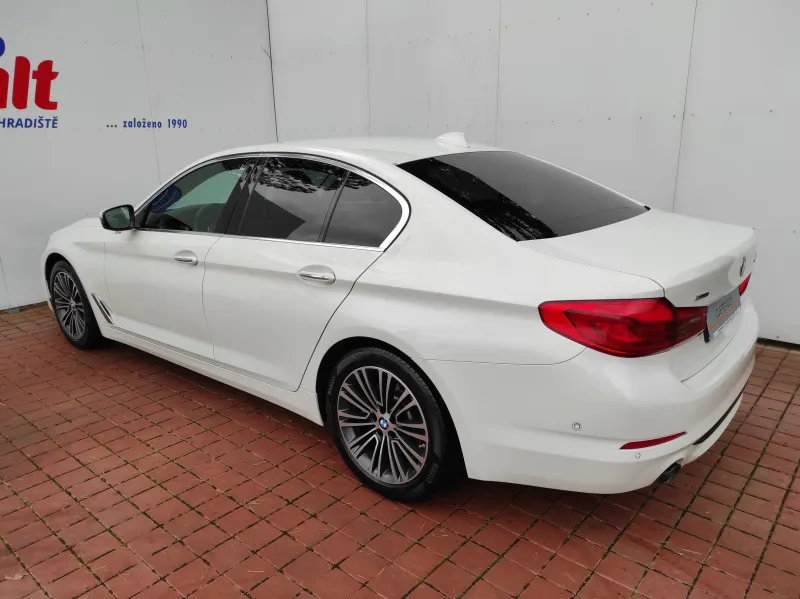 BMW 520d xLine