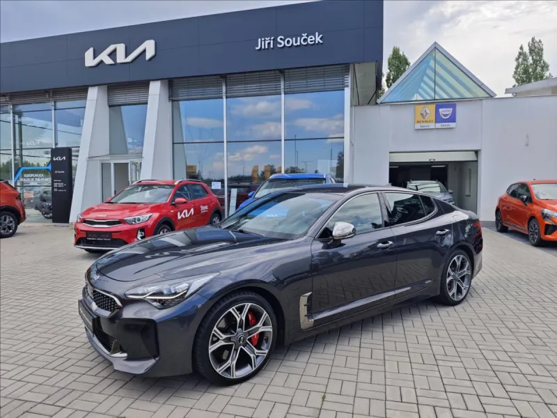 Kia Stinger 3,3 V6 T-GDI 4x4 8AT GT