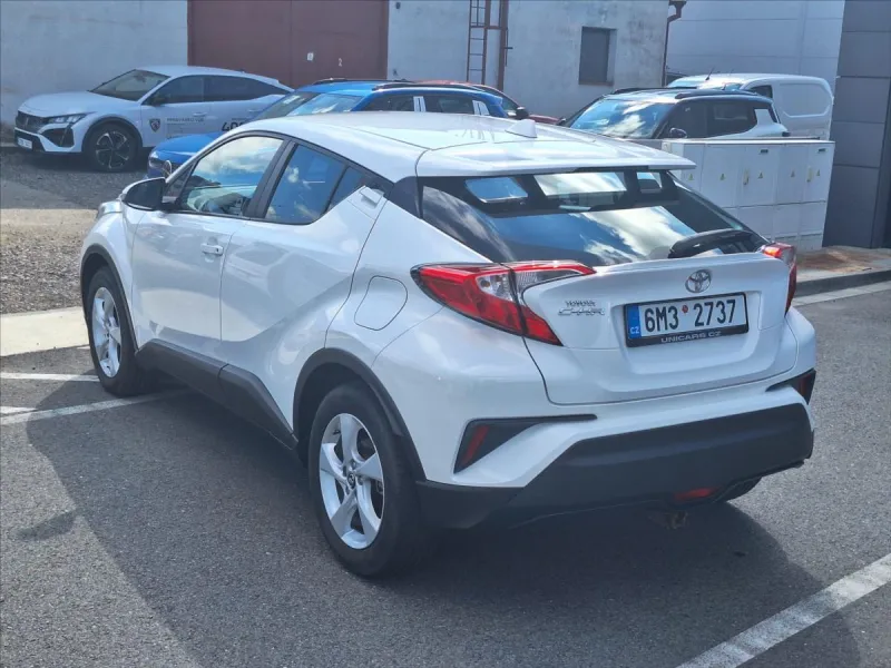 Toyota C-HR 1,2 Turbo ČR 1maj
