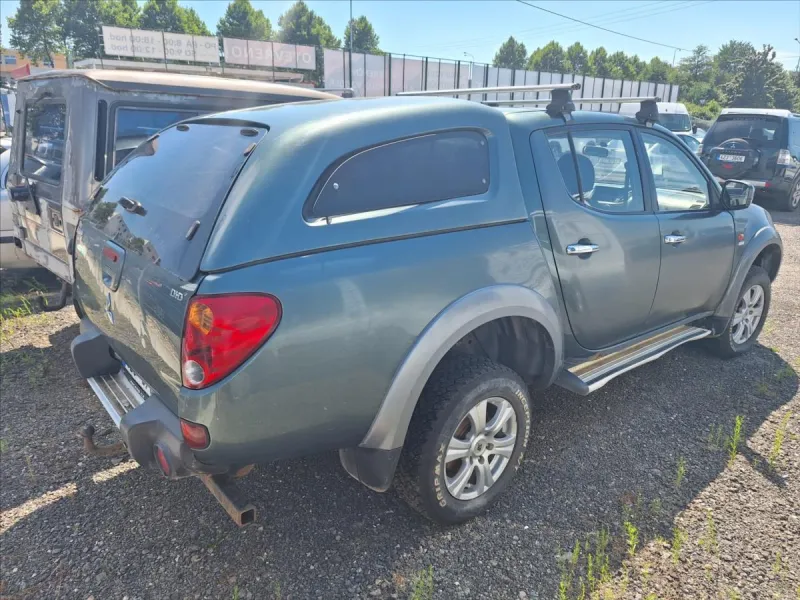 Mitsubishi L200 2,5 DI-D hardtop, motorna g.o.