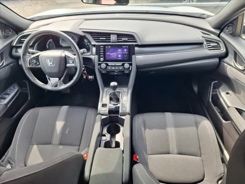 Honda Civic 1,0 VTEC Elegance CZ 1 maj