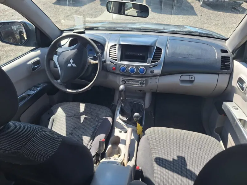 Mitsubishi L200 2,5 DI-D hardtop, motorna g.o.