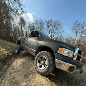 DODGE RAM 1500 SLT 4x4