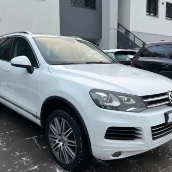 Volkswagen Touareg 3.0 TDI PO ROZVODECH NA PRUŽINÁCH