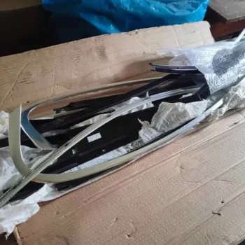 BMW F10 lišty rámů oken