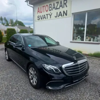 Mercedes-Benz E 350 350d V6 TOP VÝBAVA + STAV