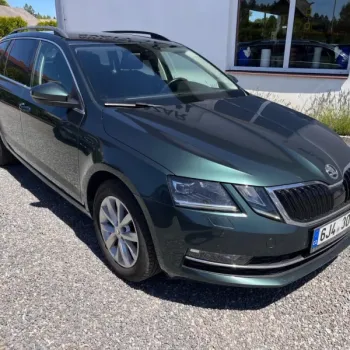 Škoda Octavia 1.5 TSI LED Koupeno v CZ