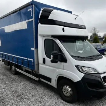 Peugeot Boxer 2.2 HDi Plachta, Spaní, DPH