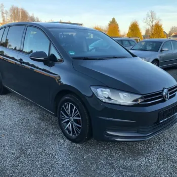 Volkswagen Touran 1.2 TSi 81 Kw Top Stav