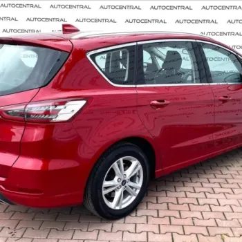 Ford S-MAX 2,0 Ecoblue,140kW,Titanium,AUT,ČR,1.maj.