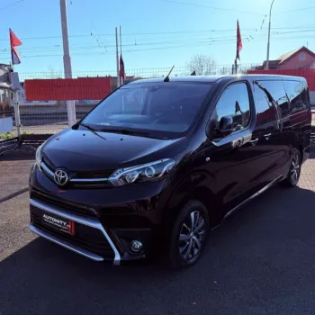 Toyota Proace 2.0 D-4D L2 Aut., ČR, 7 Míst, HeadUp, Nez. Topení
