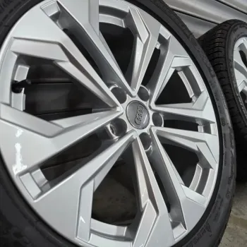 Zimní sada alu kol Audi A4 b9 R18